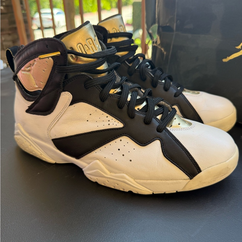 Jordan 7 Retro Sneakers Black and Gold